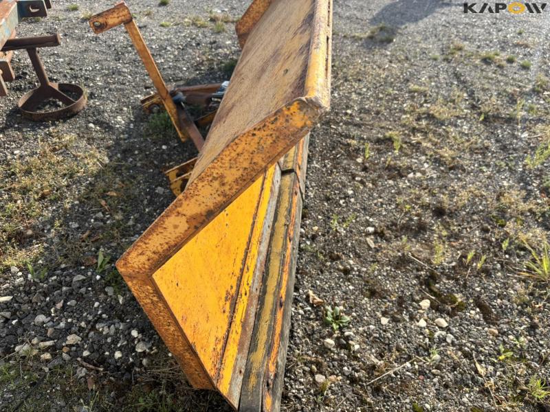 Snow plow 275 cm 16