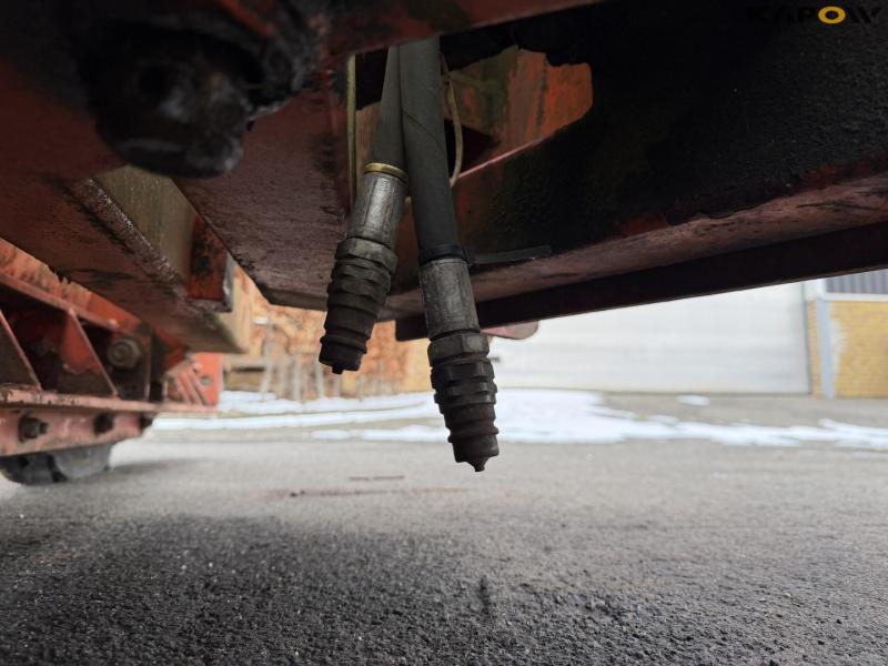 Snowplow with three-point hitch A-frame 21