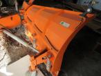 Snow plow V - 300 Tractor suspension. 5