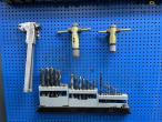 Pillar drilling machine with accessories 4