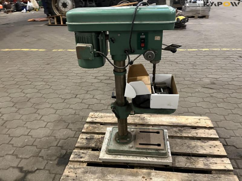 Drill press and vice 4