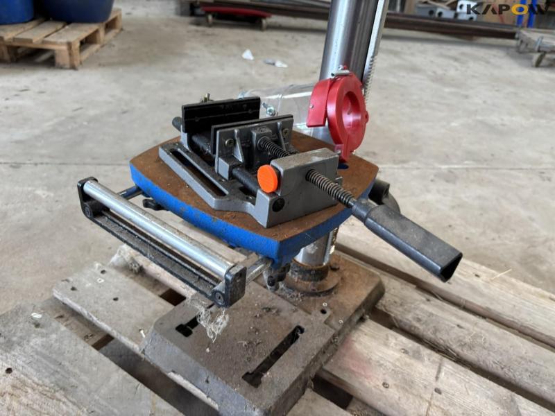 Pillar drilling machines 2 pcs. 7