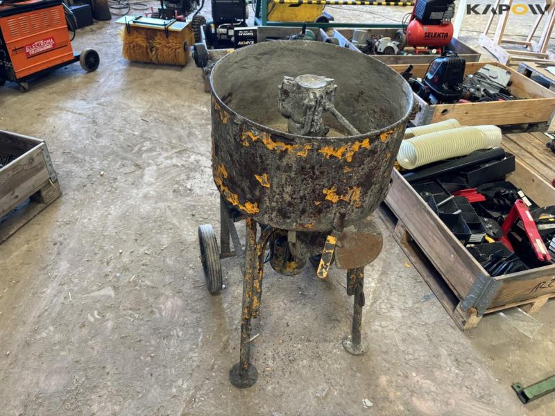 Soroto forced mixer 2