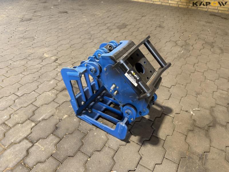 Sorting grab with S40 hitch 7