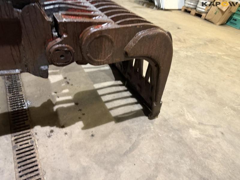 Sorter grab with S70 hitch 14