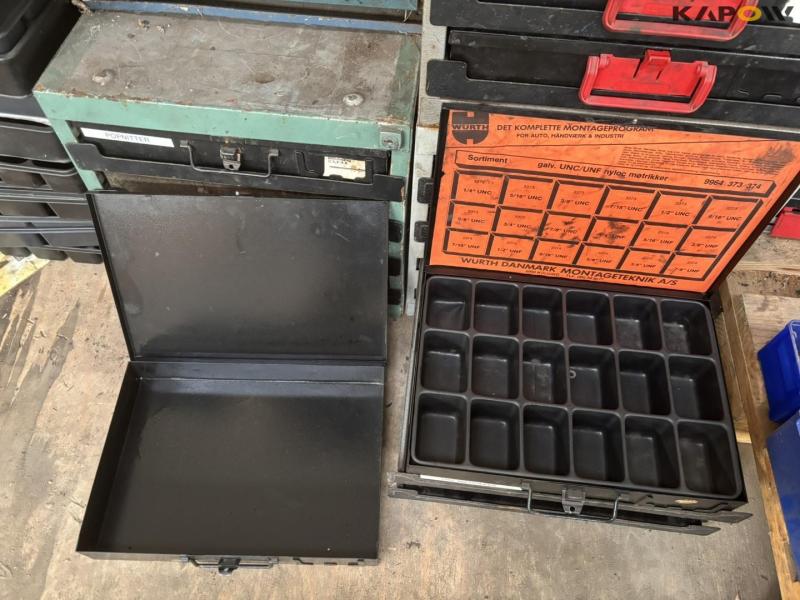 Assortment boxes with contents 23