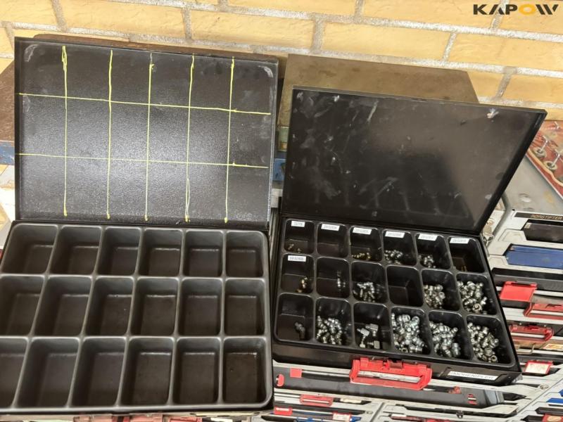 Assortment boxes with contents 27