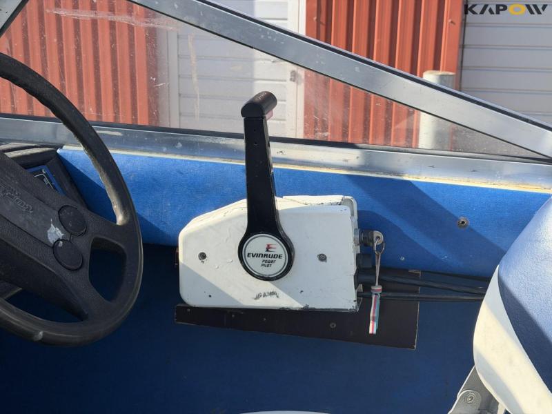 Speedboat - 15 feet 16