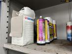 Spray cans and accessories 5