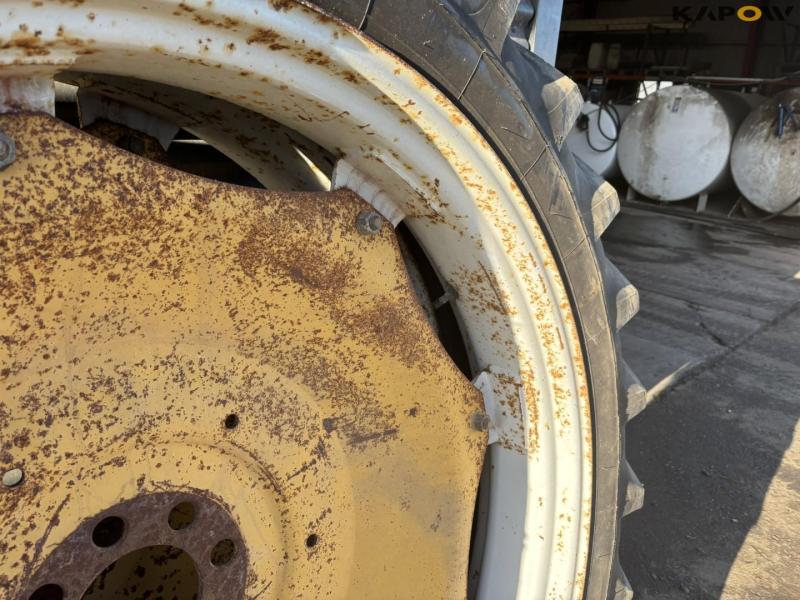 Sprayer wheel 9.5-44 9