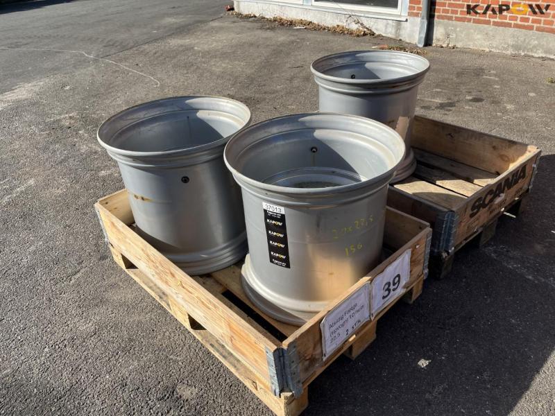 Steel rim 20x22.5 1