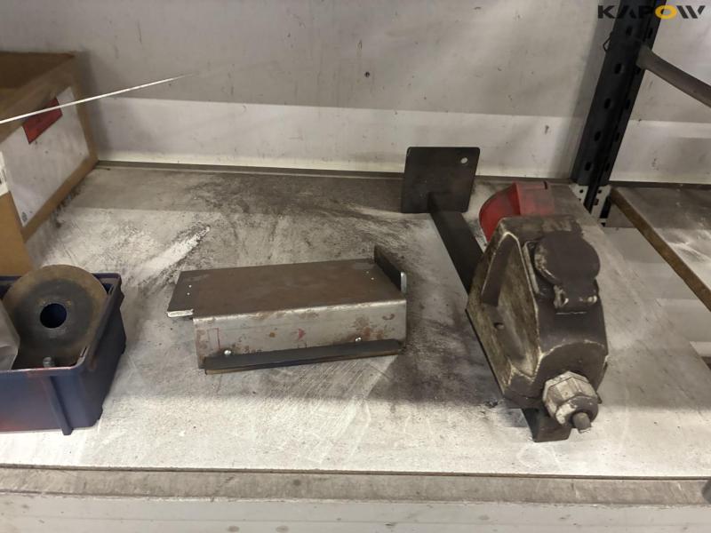 Steel shelf with contents 26