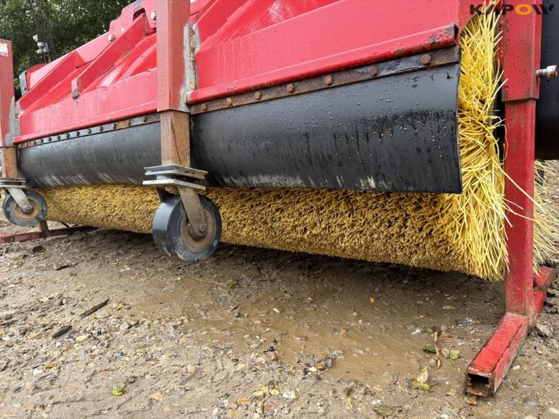 Stallex broom 9