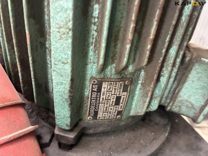 Stenhøj 100Ton presses 18