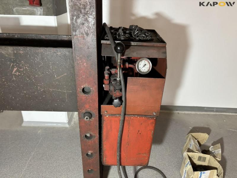 Stenhøj 40 electric press 7