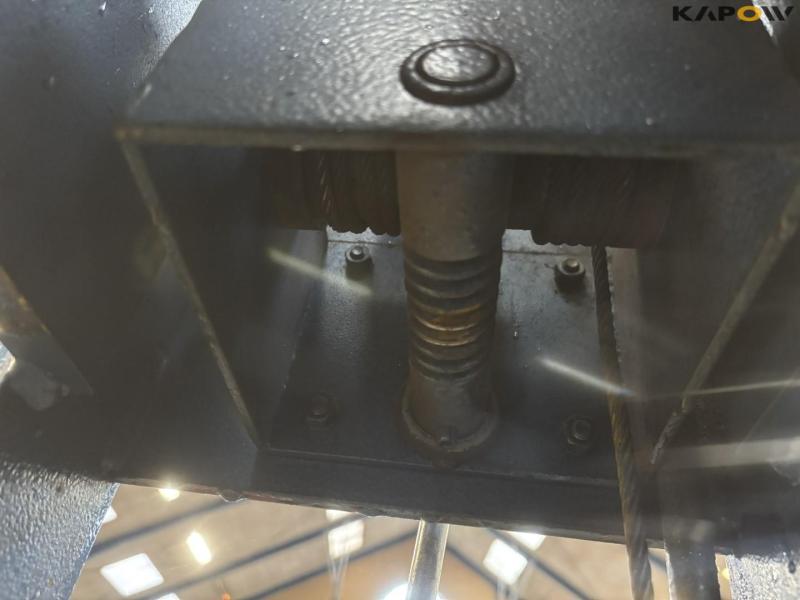 Stenhøj 40ton presses 32