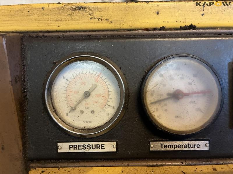 Stenhøj AS30 screw compressor 6