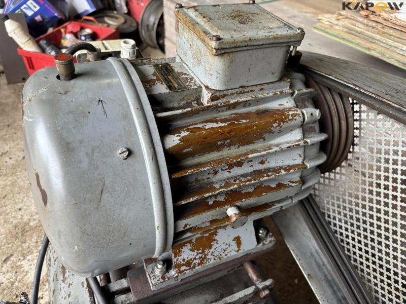 Stenhøj compressor 15