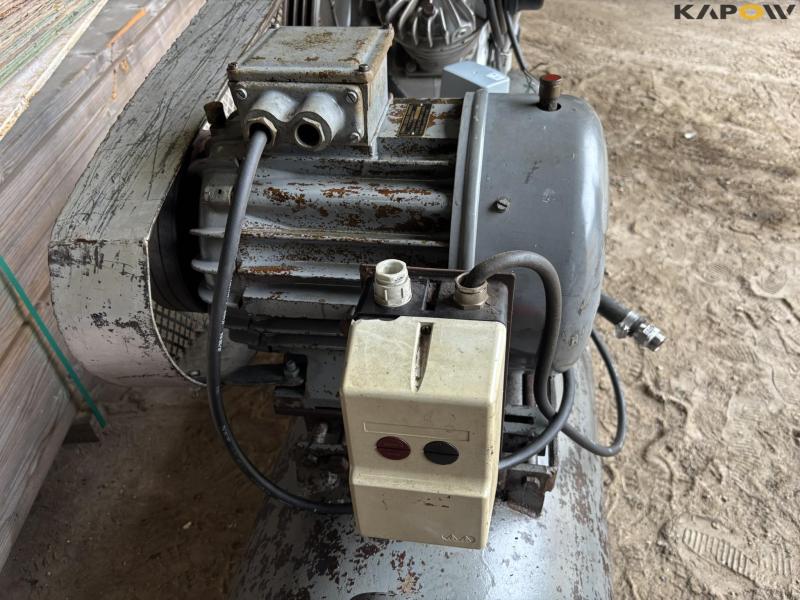 Stenhøj compressor 17