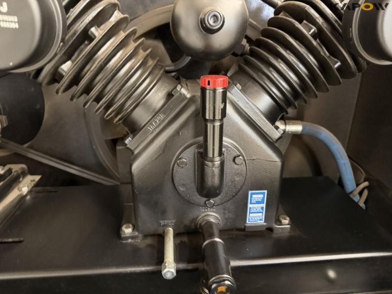 Stenhøj compressor 22