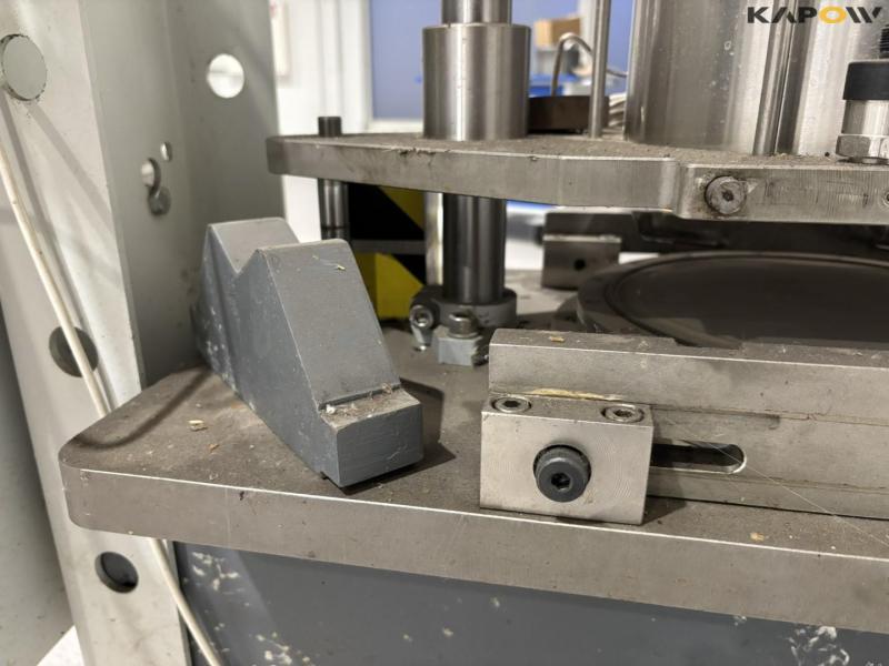 Stenhøj special presses 27