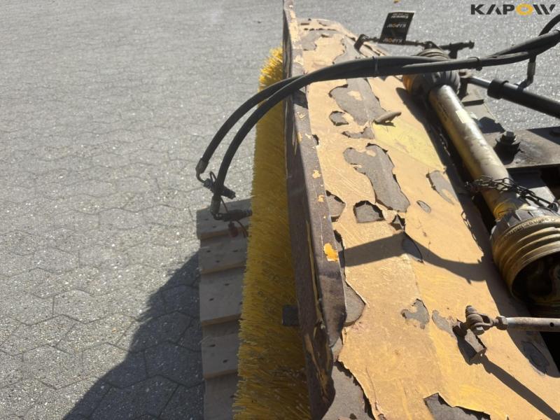 Stensballe FF1300LS broom with A-frame 12