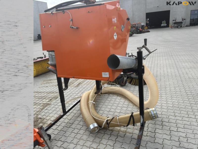 Stensballe Stama sweeping/suction system 4