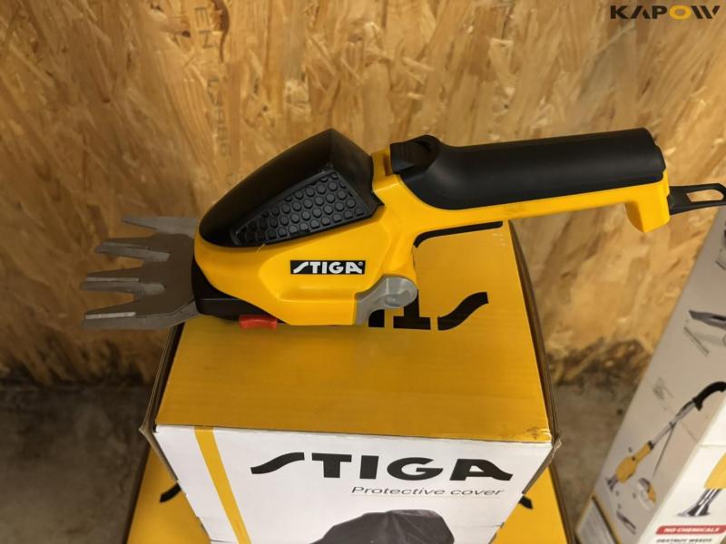 Stiga grass trimmers and equipment 8