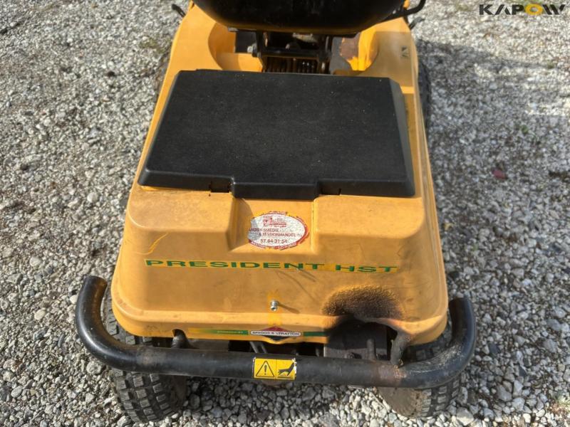 Stiga Villa lawn mower 22