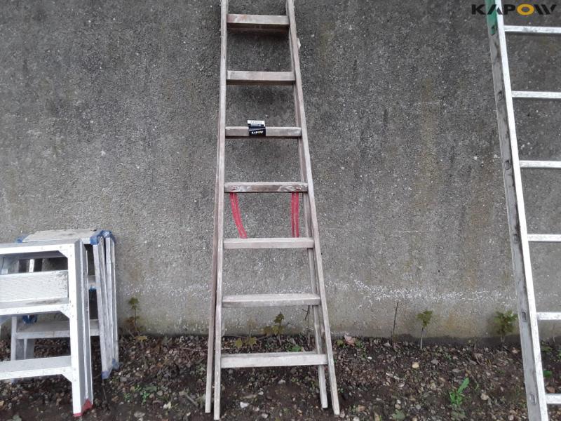 Ladders 17