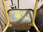 Molding and leveling equipment 31