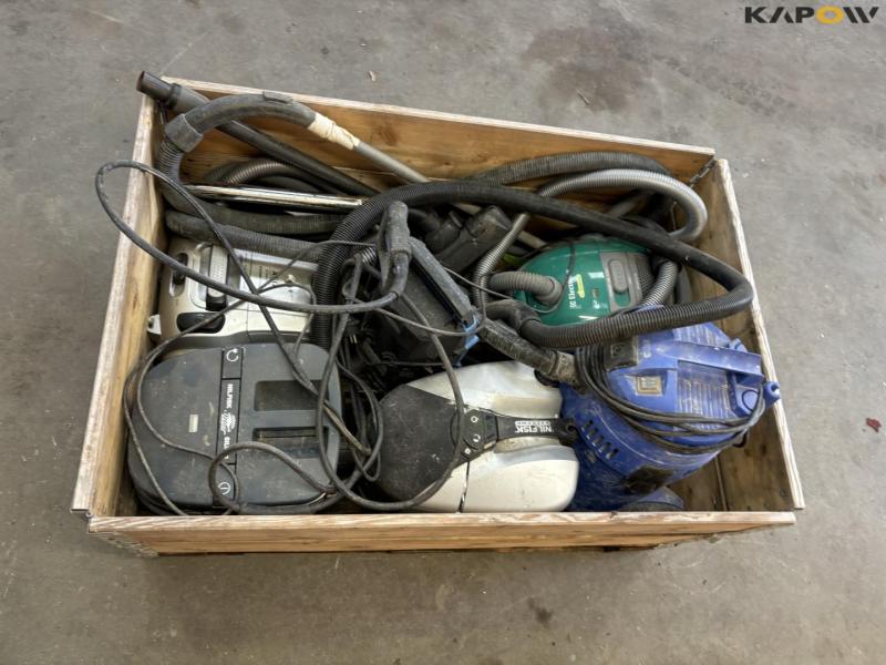 Vacuum cleaner and high pressure cleaner 12