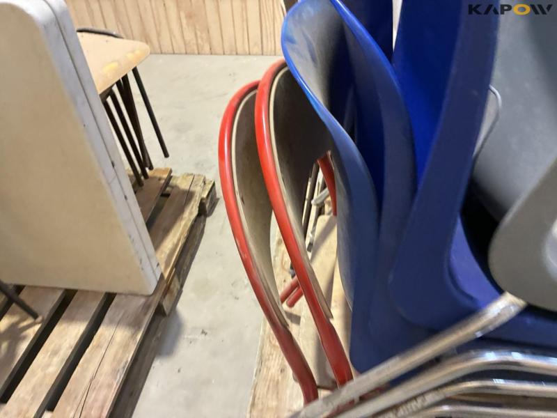 Chairs and a folding table 15