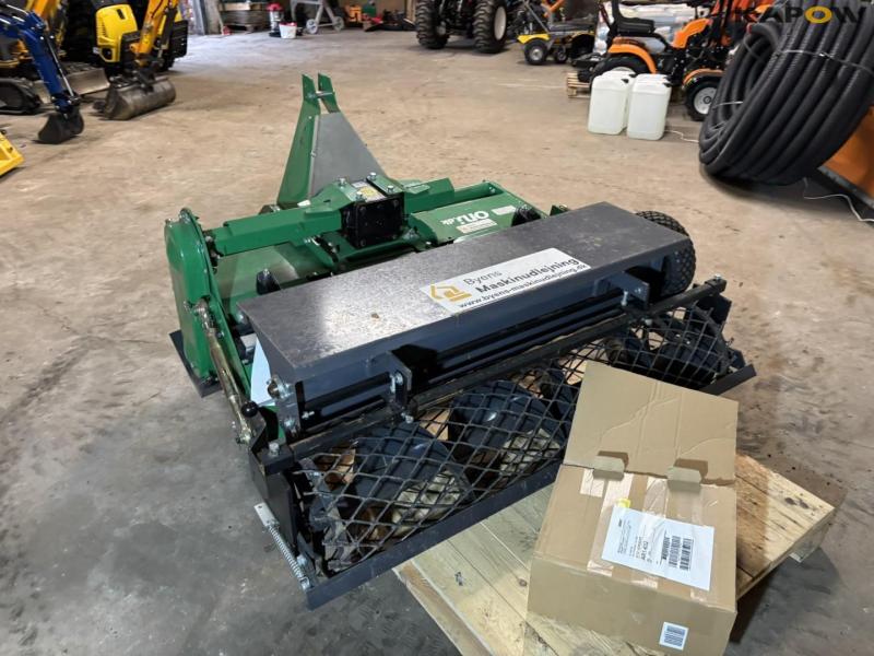 Stone Burrier SB-125 stone laying cutter 11