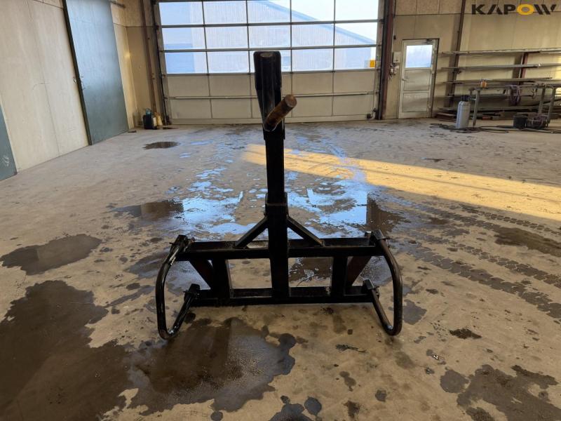 Big sack lifter with Euro hitch 2