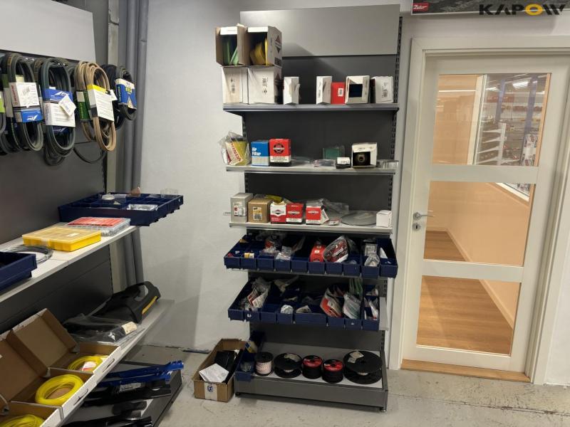 Large batch of lawn mower spare parts 3