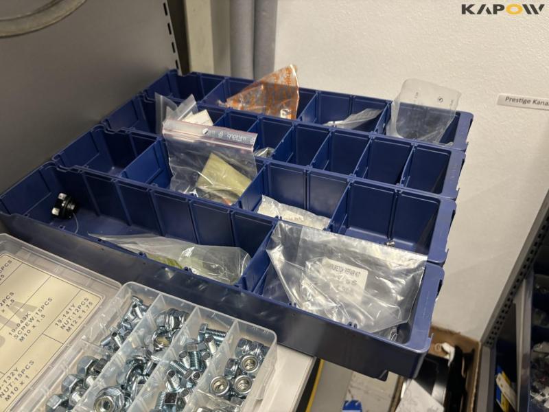 Large batch of lawn mower spare parts 17