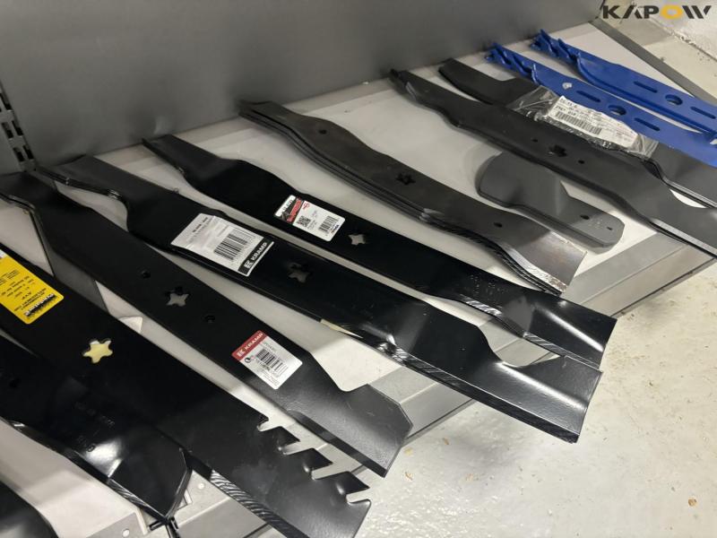 Large batch of lawn mower spare parts 41