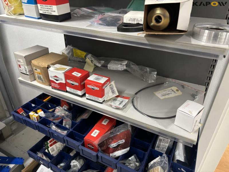 Large batch of lawn mower spare parts 72