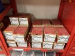 Large batch of screws 10