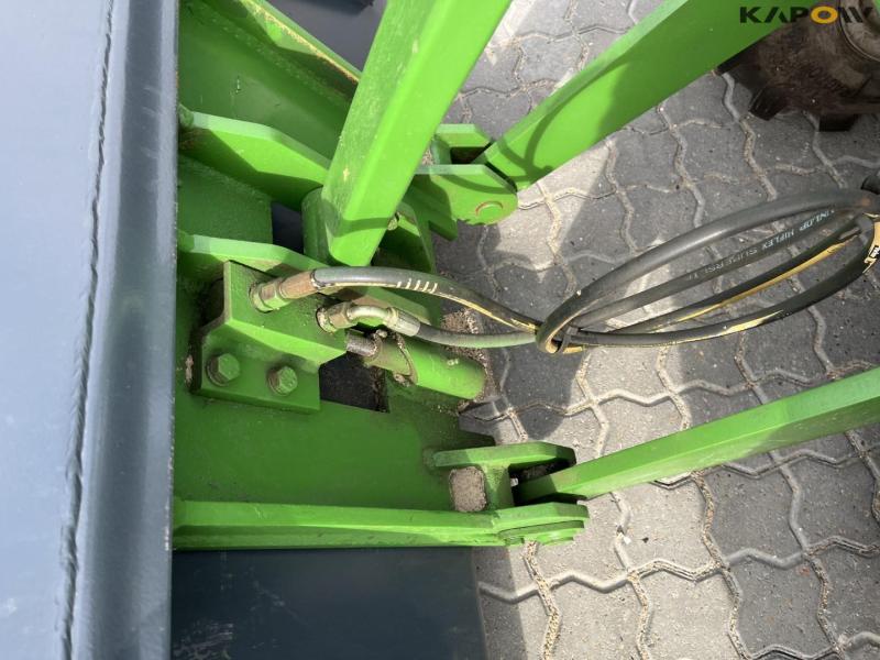 Striegel 300 DY/A skid steer loader 15