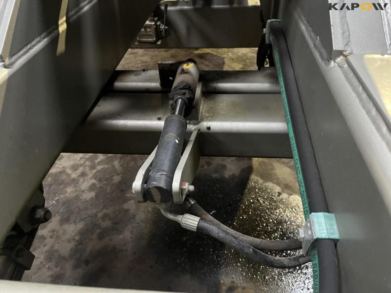 Stronga Hook Loada 160S hook lift truck 28