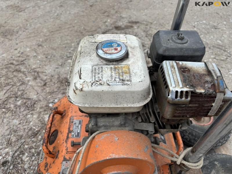 Stunner Kawasaki KPL-70 plate vibrator 9