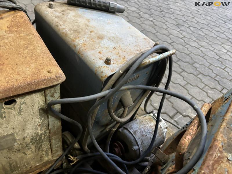 Welder and booster 14