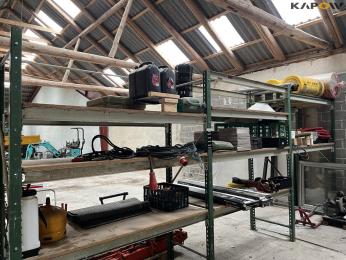 EMPTY PALLET RACK