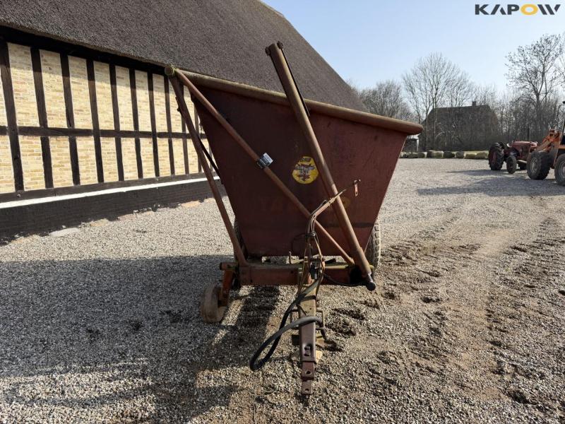 Taarup high tipper trailer 2