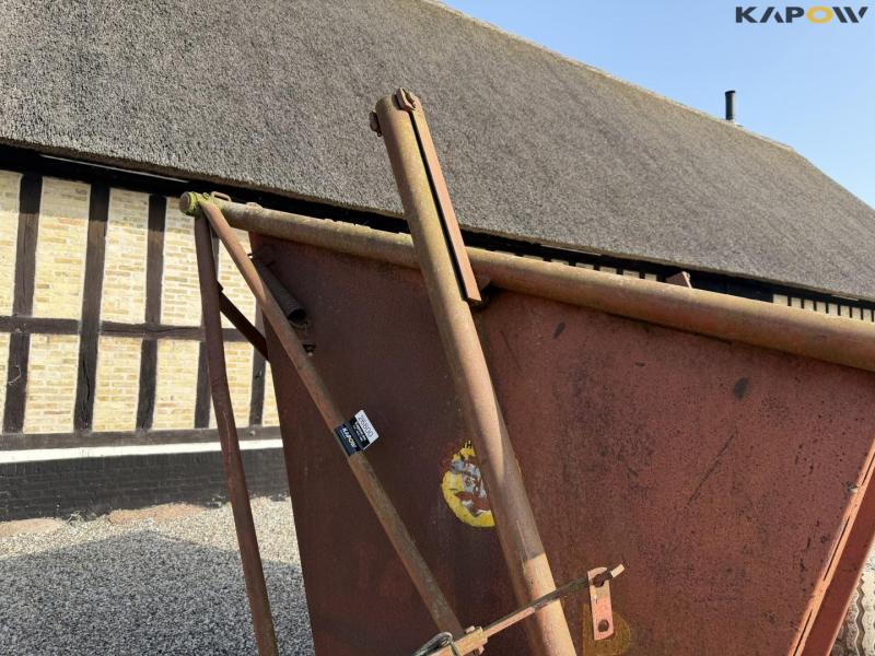 Taarup high tipper trailer 12