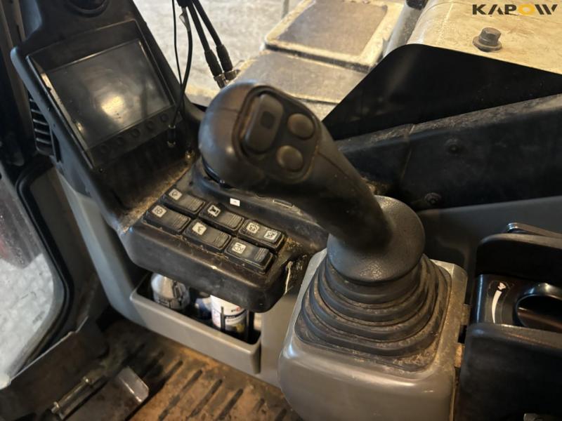 Takeuchi TB1140 excavator 39