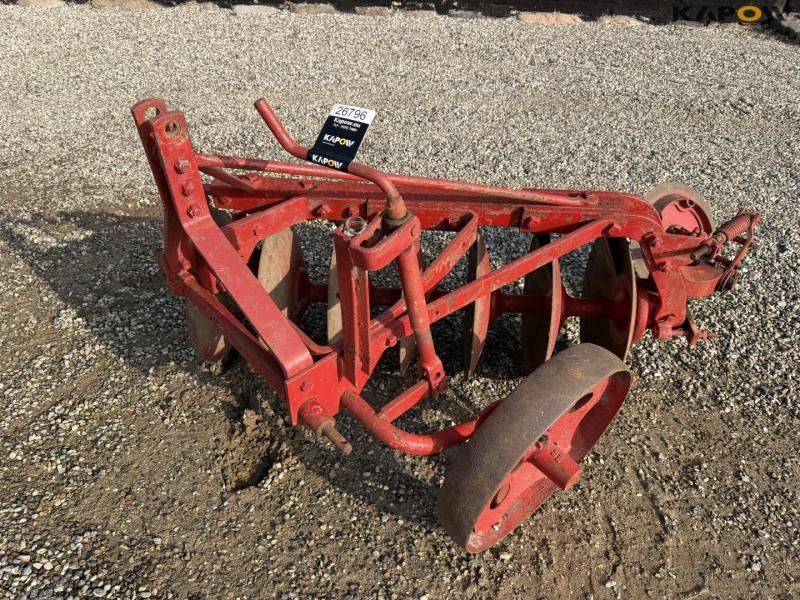 Disc plough 1