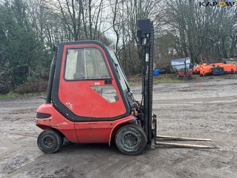 TCM 1125D diesel forklift 4
